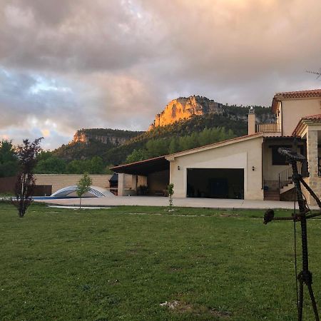 Casa Rural Laguna De Унья Экстерьер фото